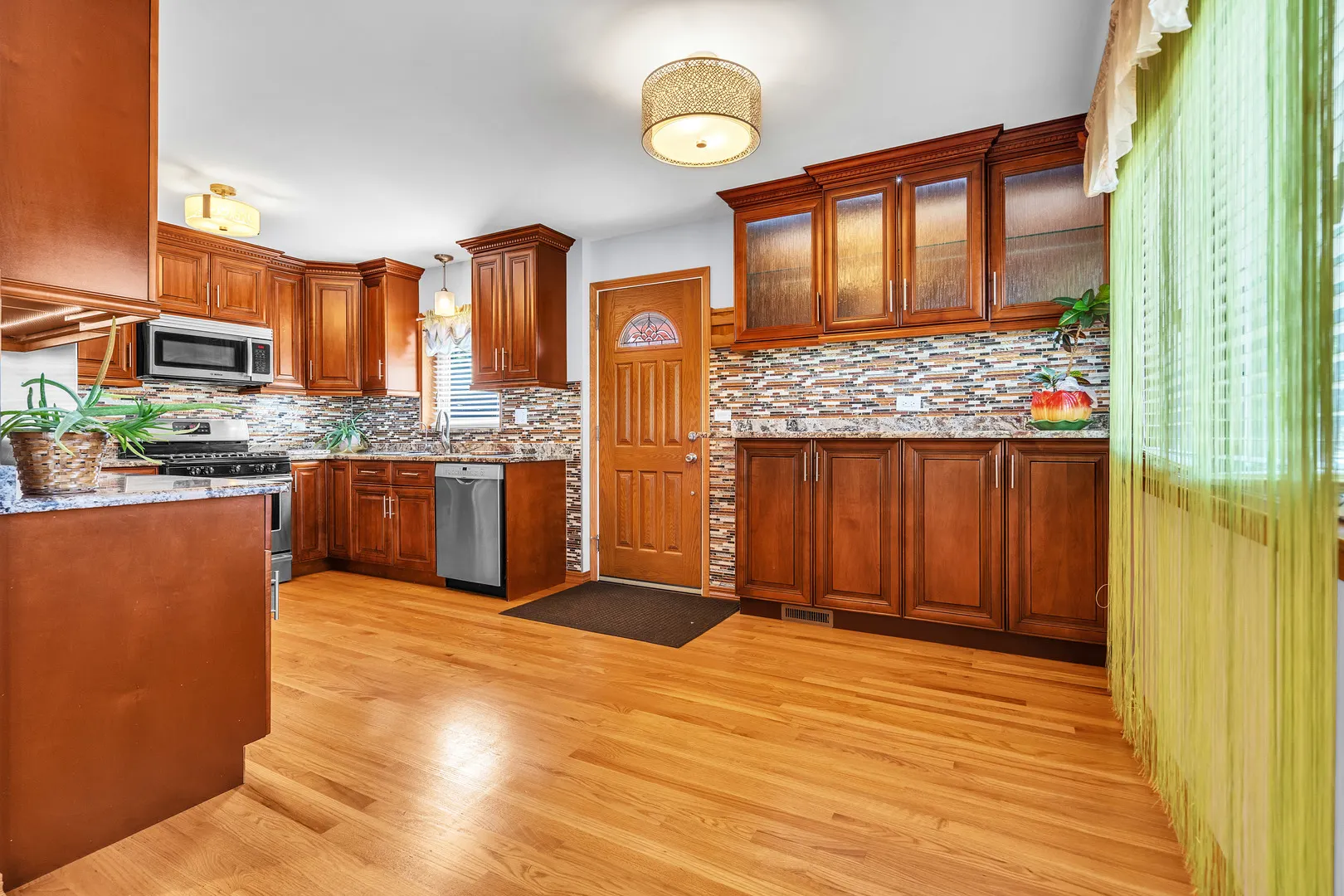 1665 S Elm Street IL