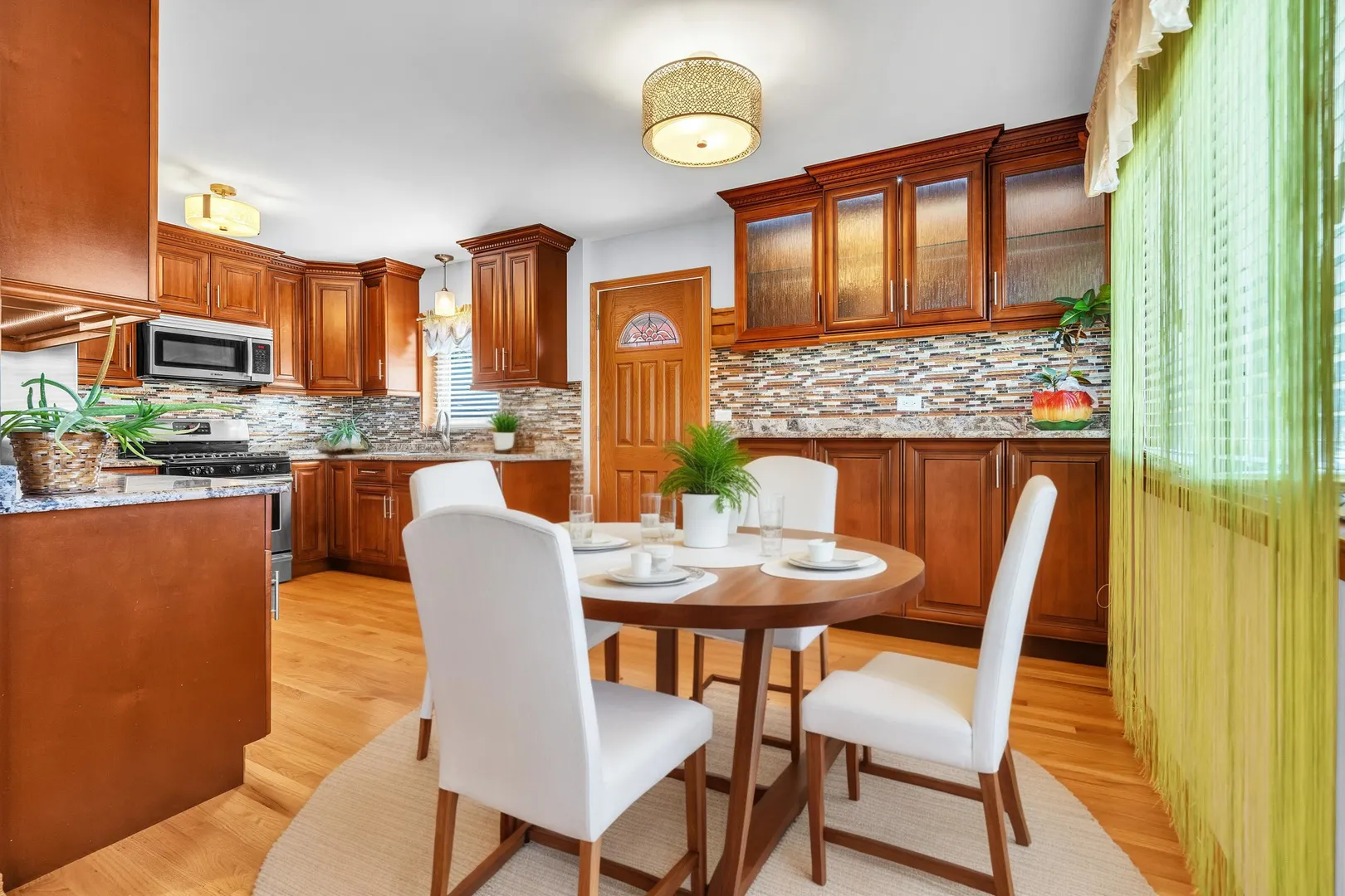 1665 S Elm Street IL