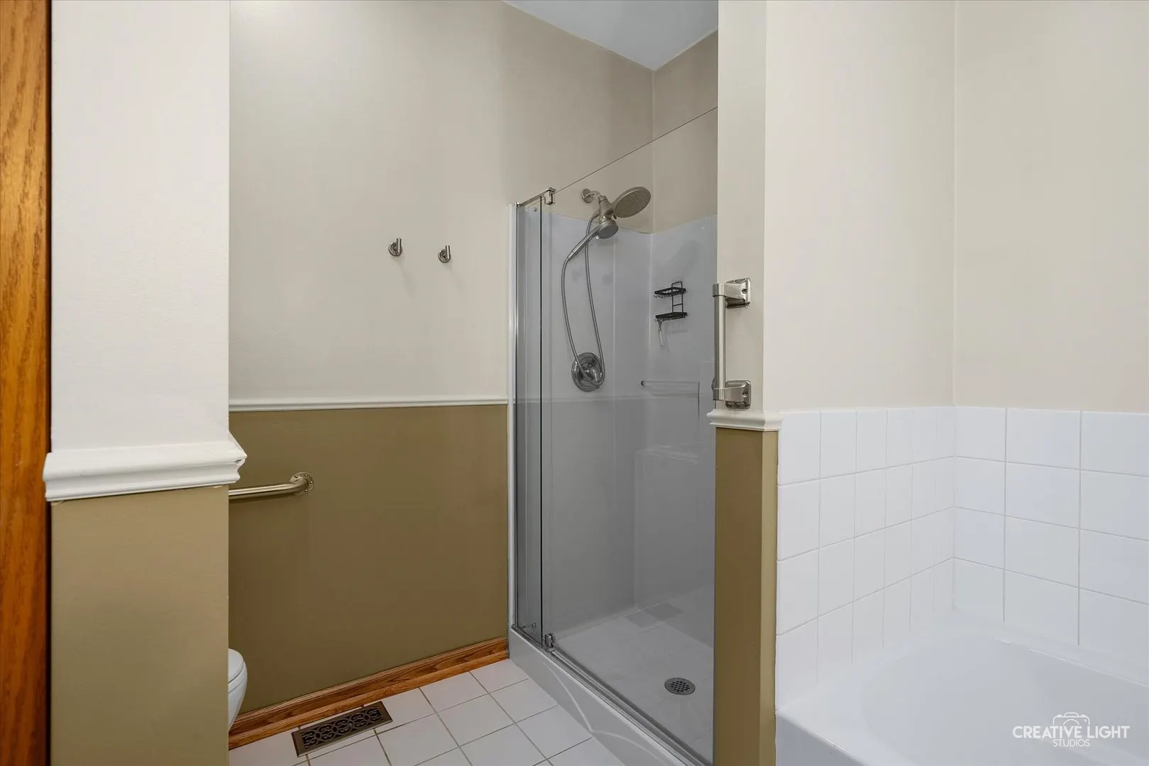 230 St James Parkway A IL