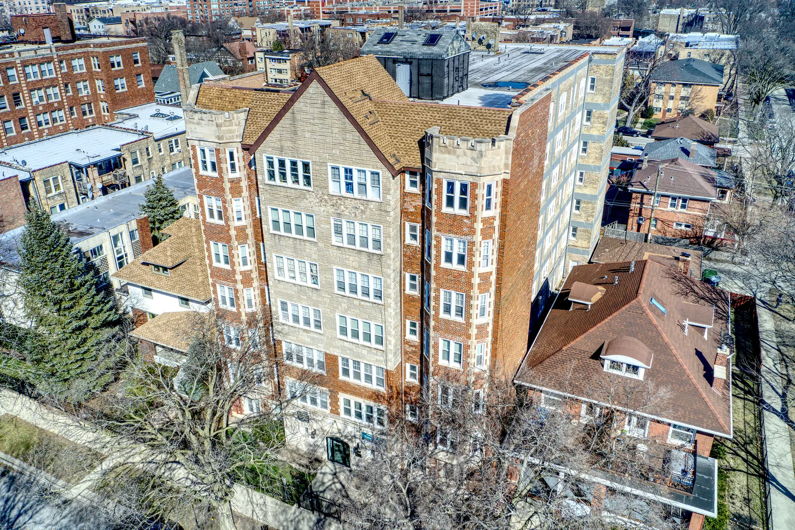 1608 W Sherwin Avenue 510 IL