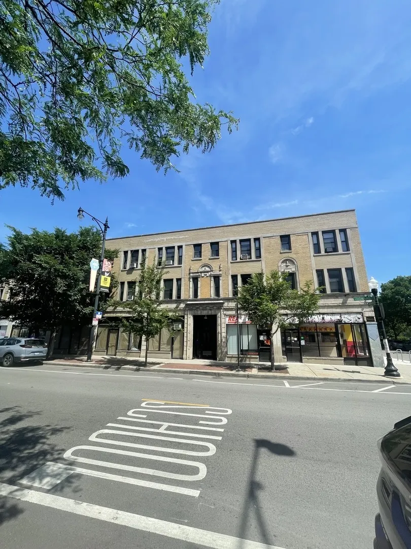 1634 W HOWARD Street 204 IL