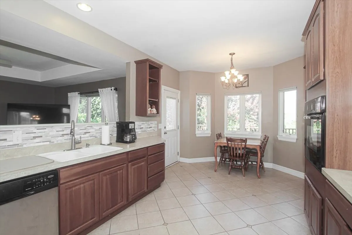 2363 Meadow View Lane IL
