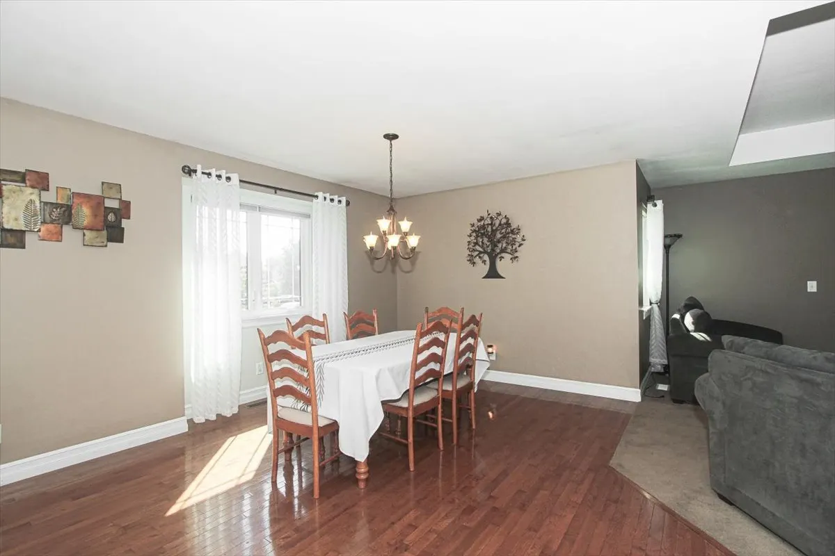 2363 Meadow View Lane IL