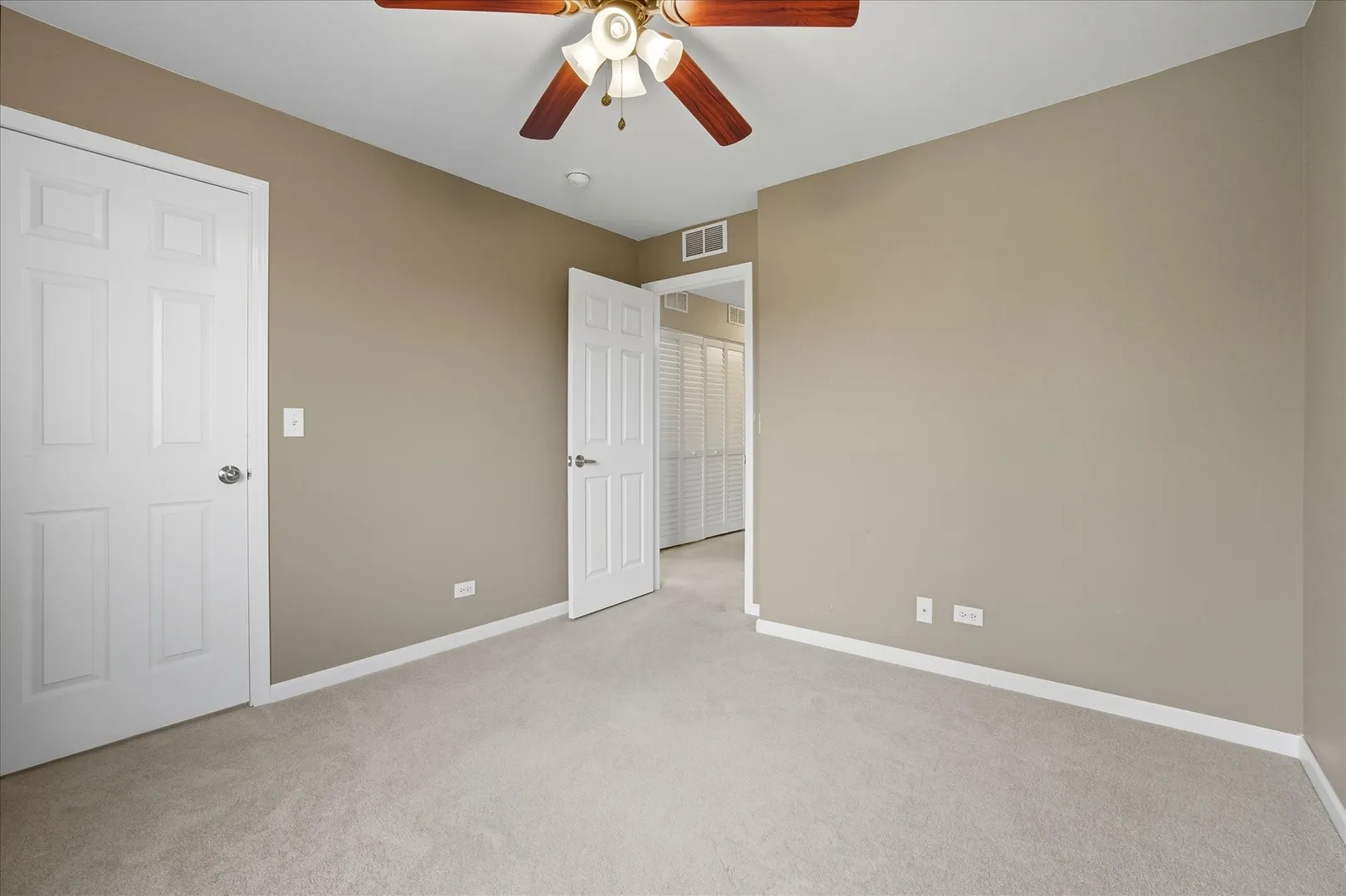 819 Daniel Drive IL