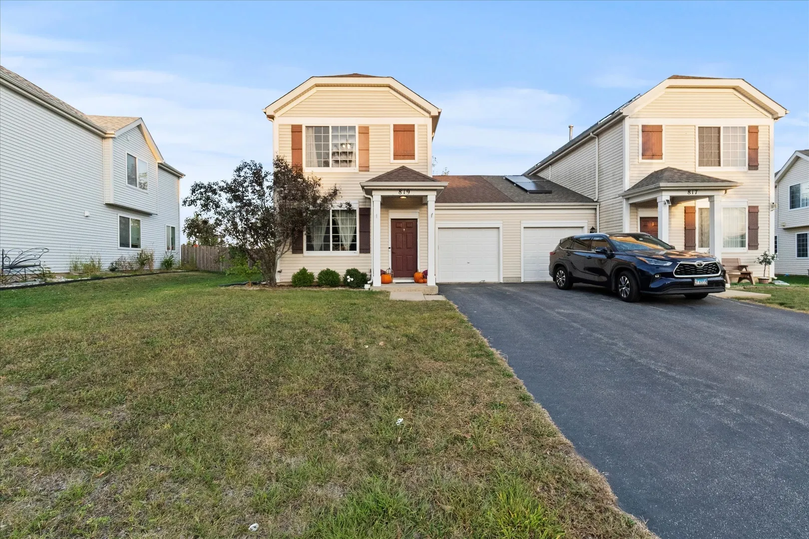 819 Daniel Drive IL