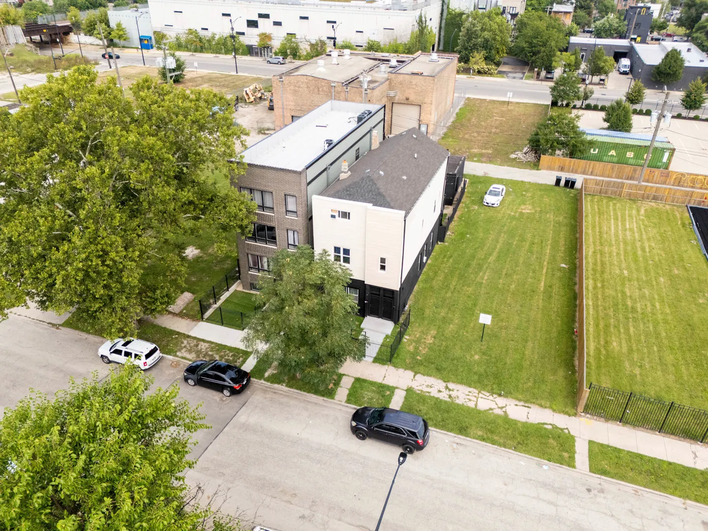 2526 W Monroe Street IL