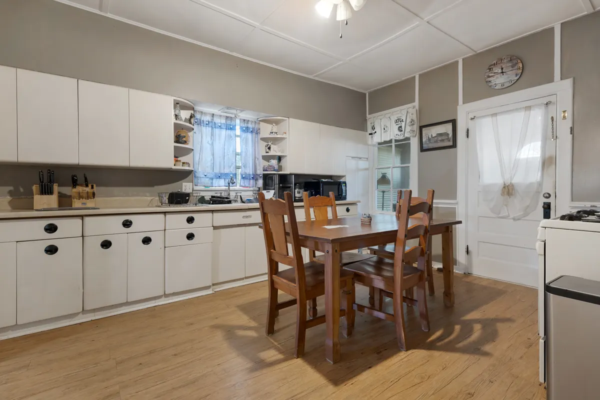 125 Mill Avenue IL