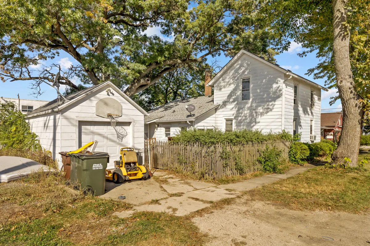 125 Mill Avenue IL