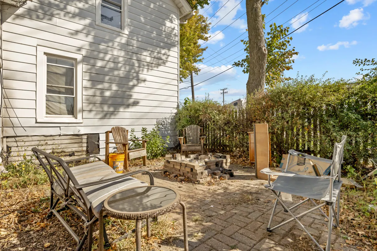 125 Mill Avenue IL