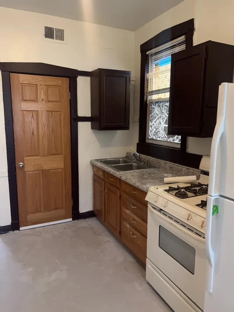 3249 W 63rd Street IL