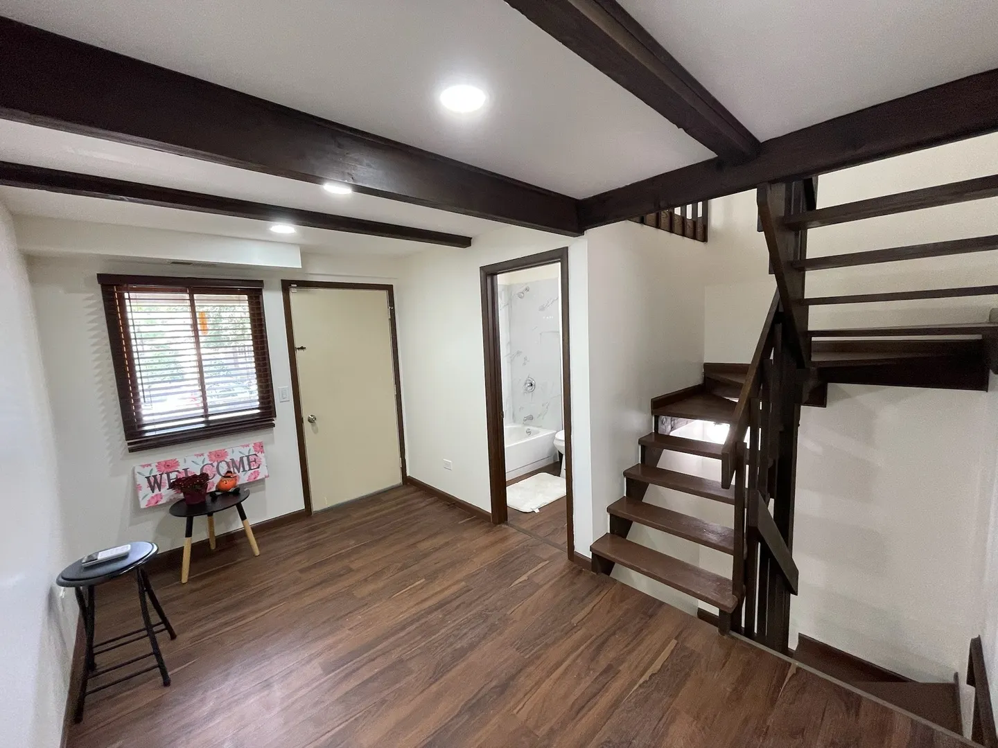 149 Forest Avenue D IL