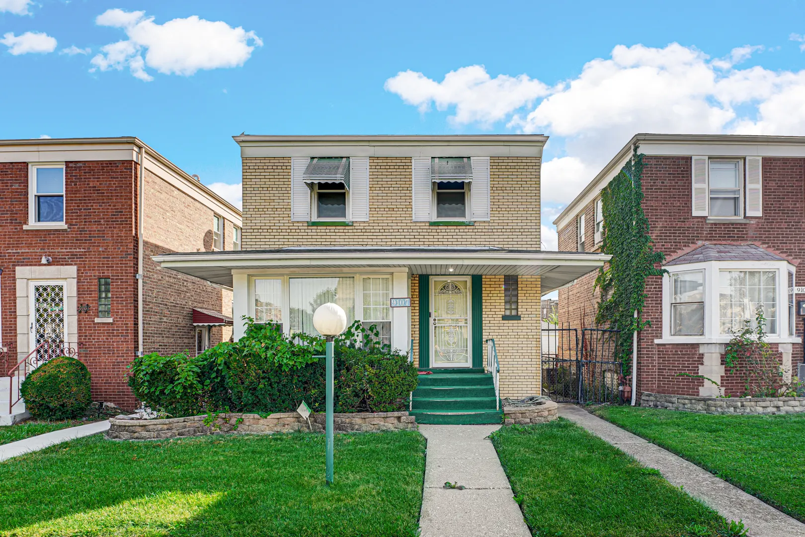 9107 S Bishop Street IL