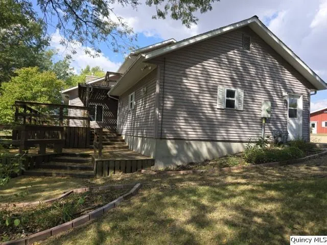 1797 E County Rd 1540 N IL