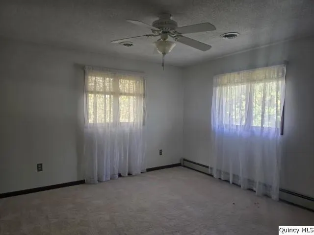 1797 E County Rd 1540 N IL