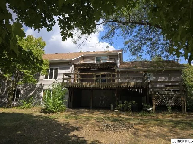 1797 E County Rd 1540 N IL