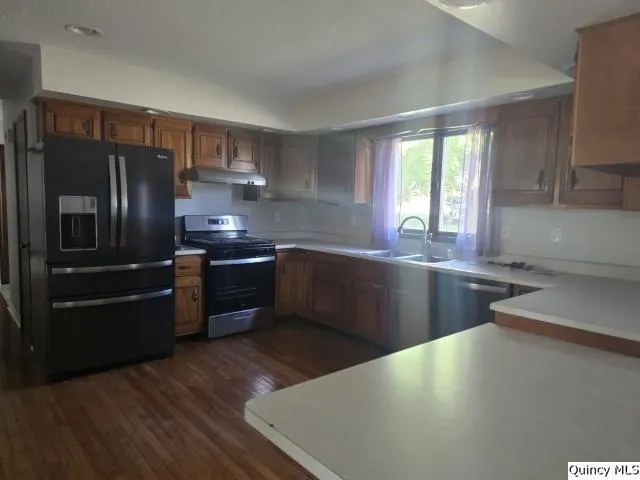 1797 E County Rd 1540 N IL