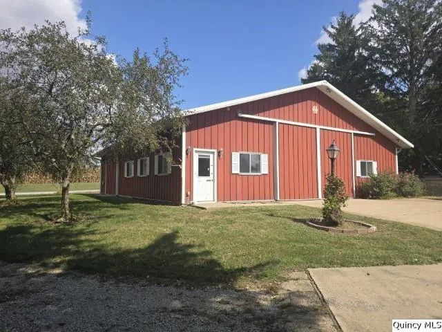 1797 E County Rd 1540 N IL