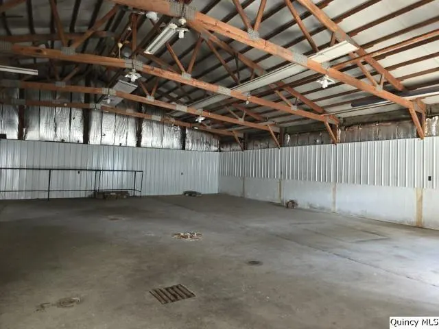1797 E County Rd 1540 N IL