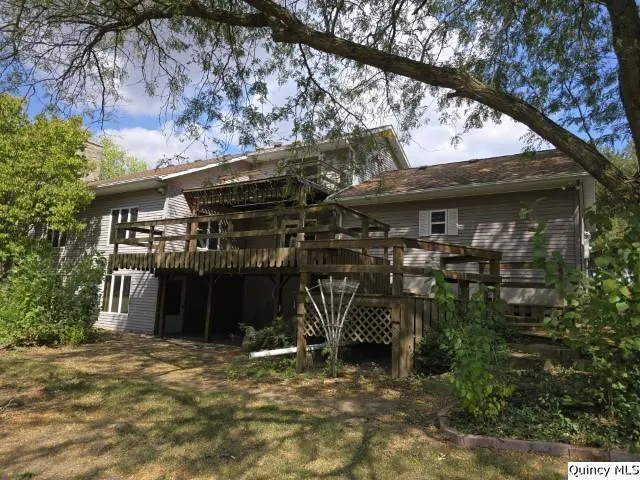1797 E County Rd 1540 N IL