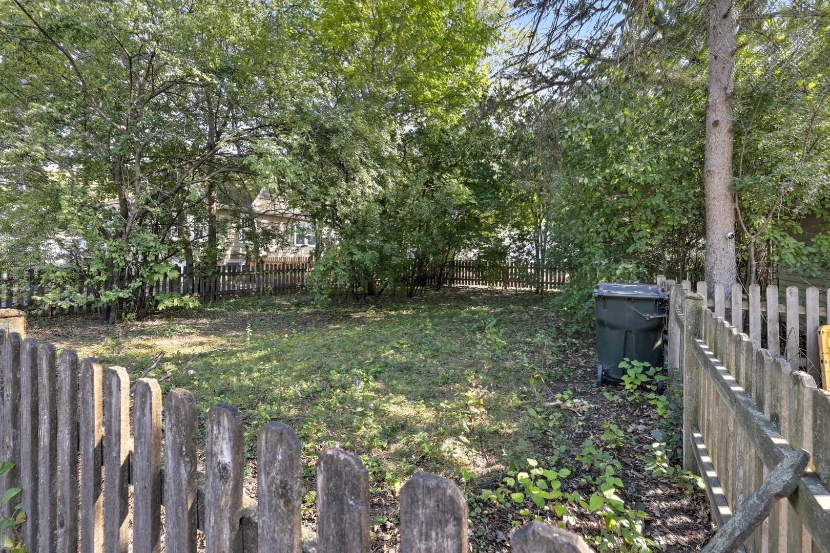 440 W Main Street IL