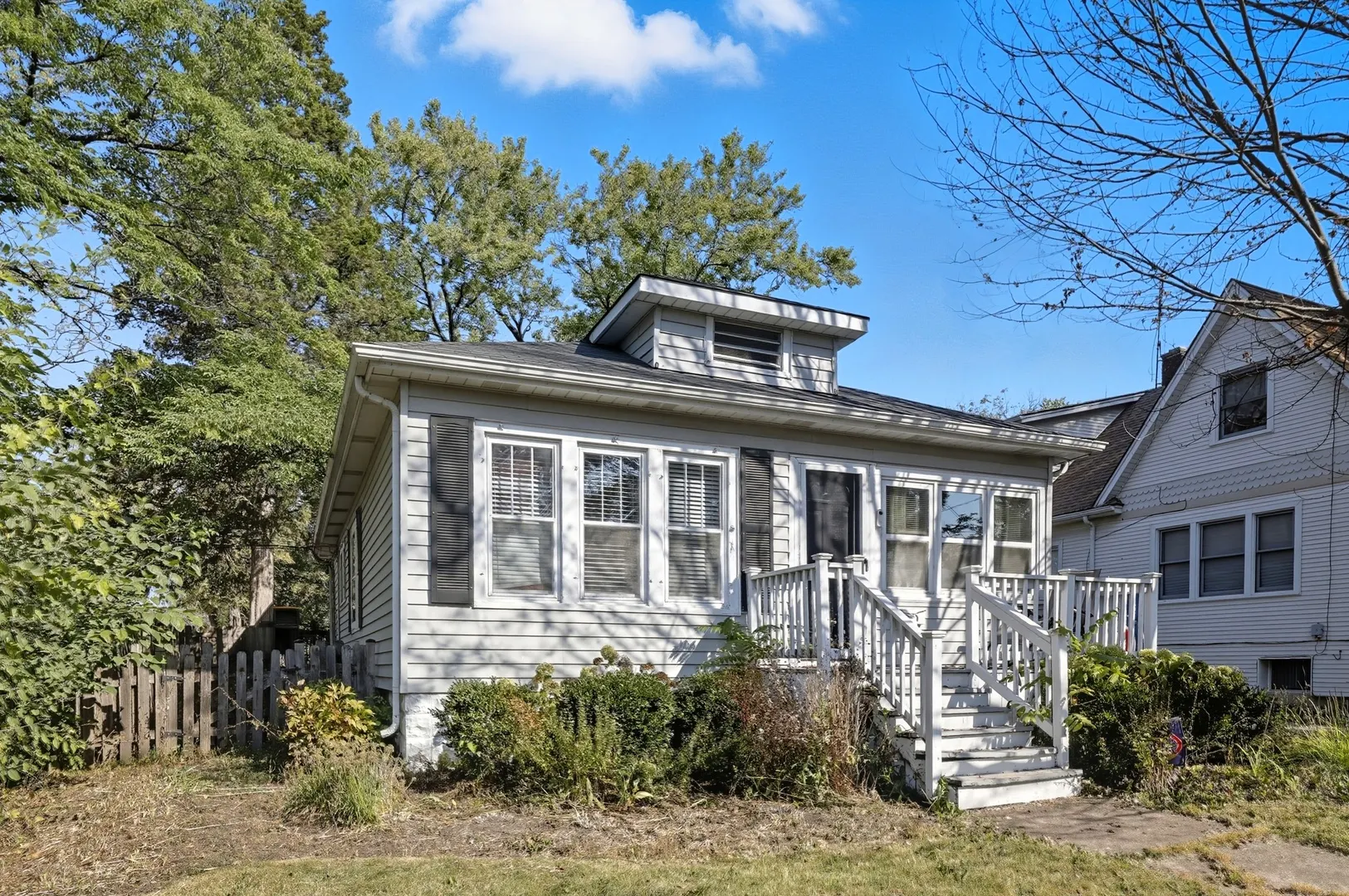 440 W Main Street IL
