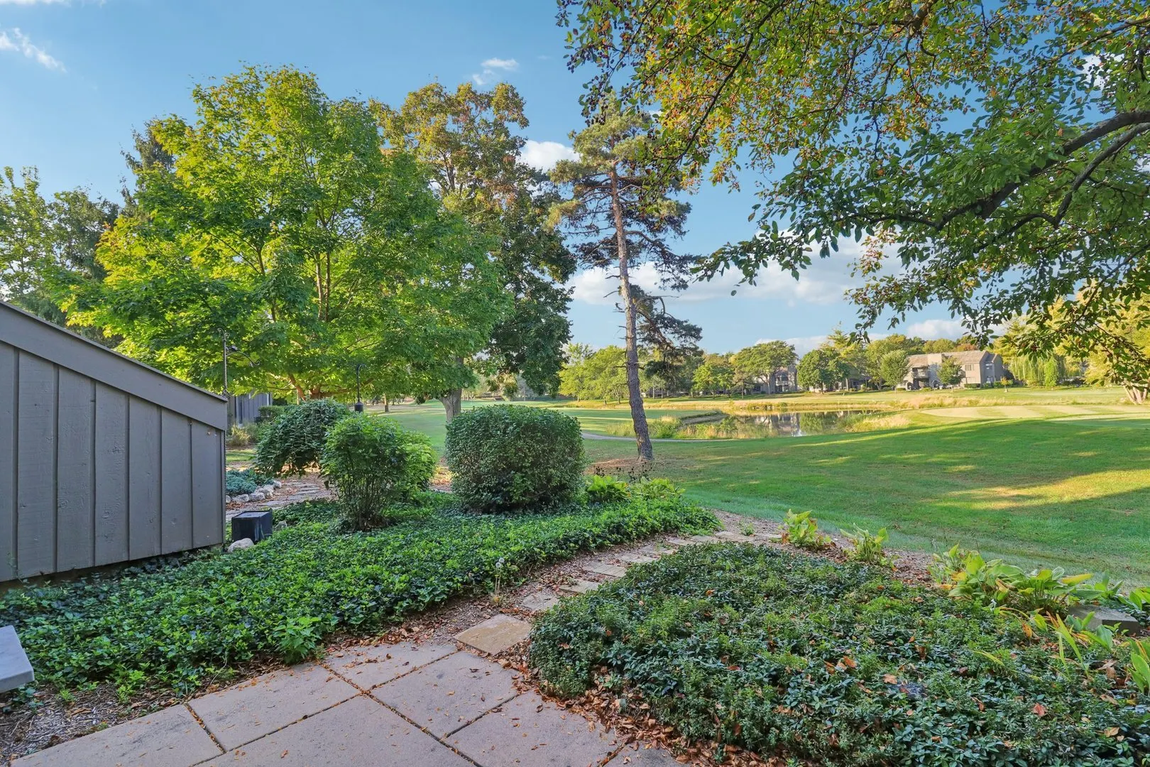 404 N SHORELINE Road 298 IL