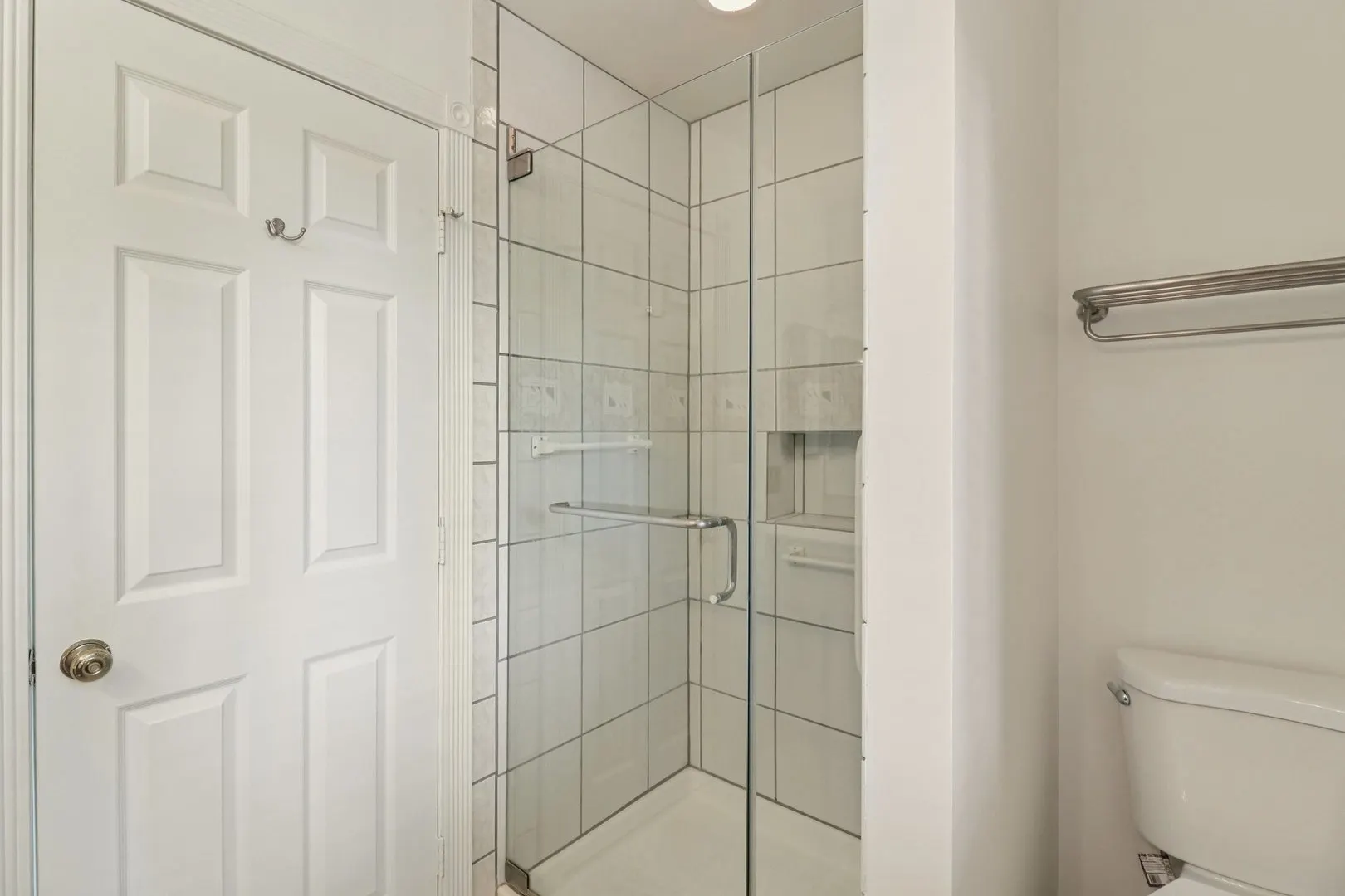 404 N SHORELINE Road 298 IL