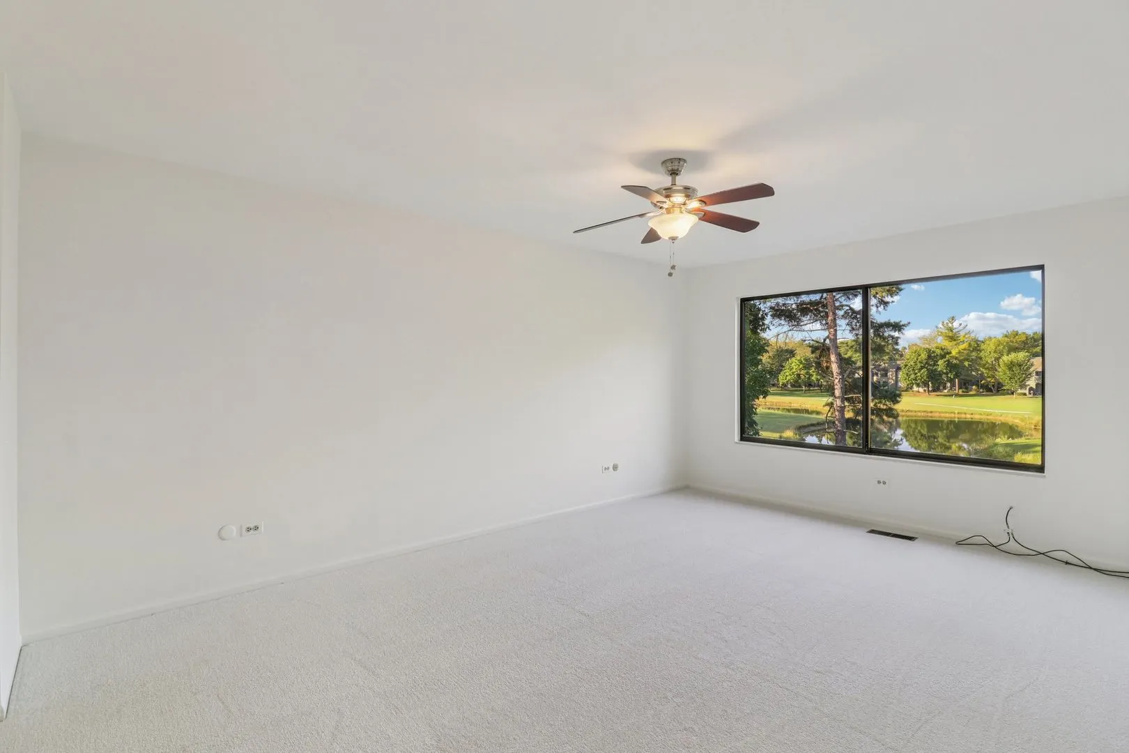 404 N SHORELINE Road 298 IL