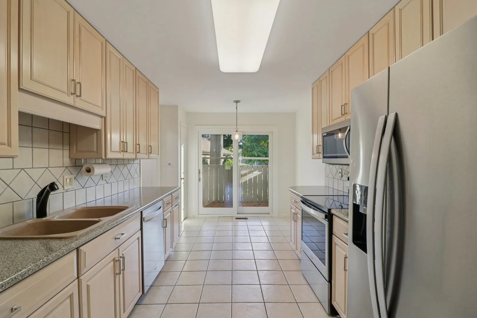 404 N SHORELINE Road 298 IL