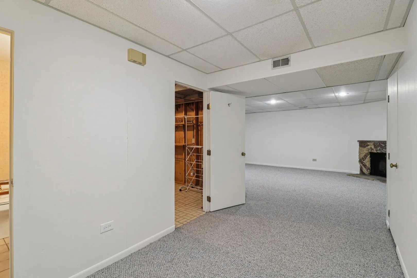 404 N SHORELINE Road 298 IL
