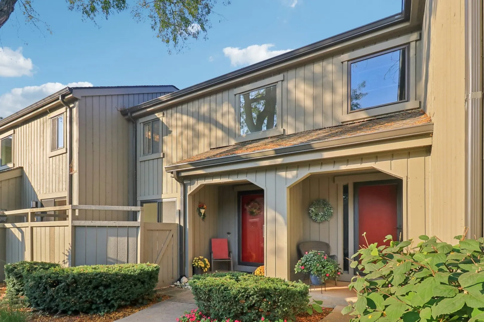 404 N SHORELINE Road 298 IL