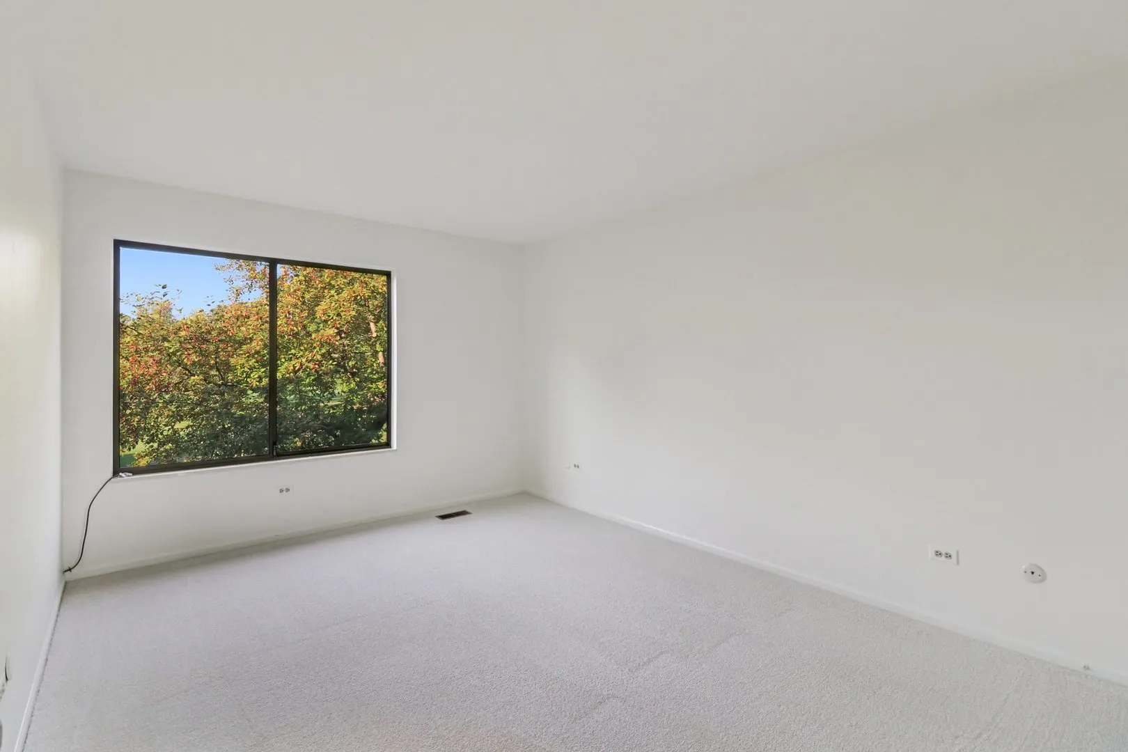 404 N SHORELINE Road 298 IL