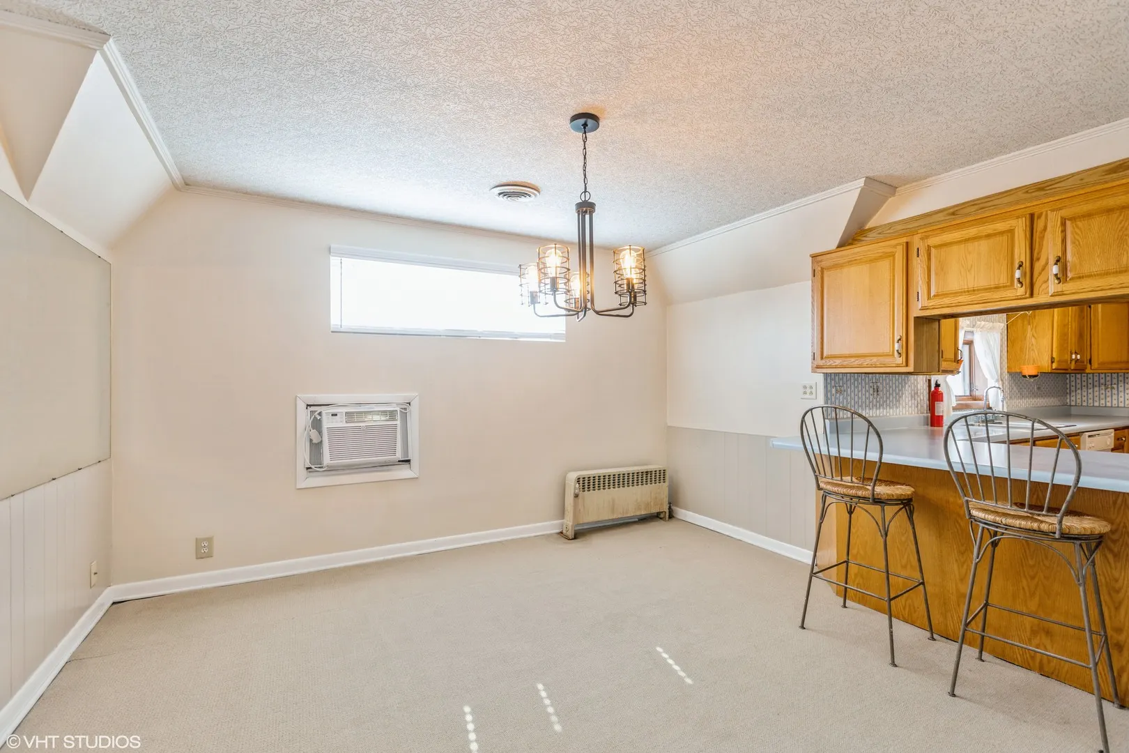 26 E Crystal Lake Avenue E B IL