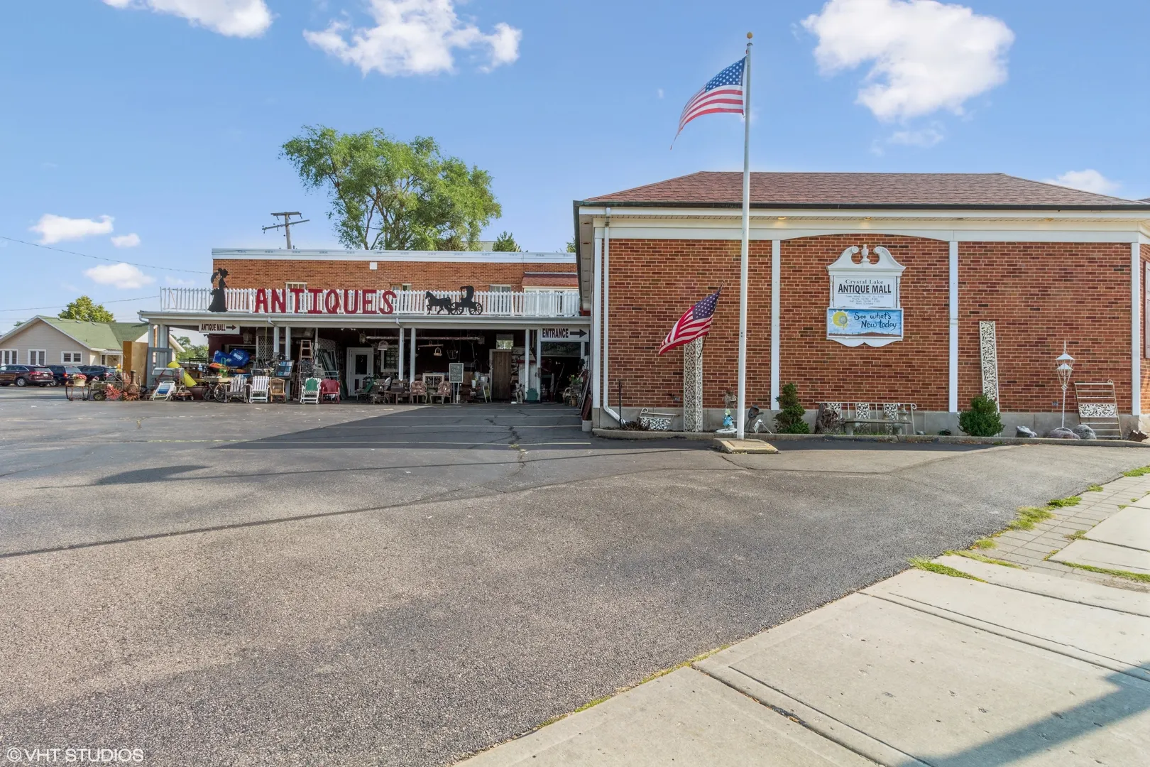 26 E Crystal Lake Avenue E B IL