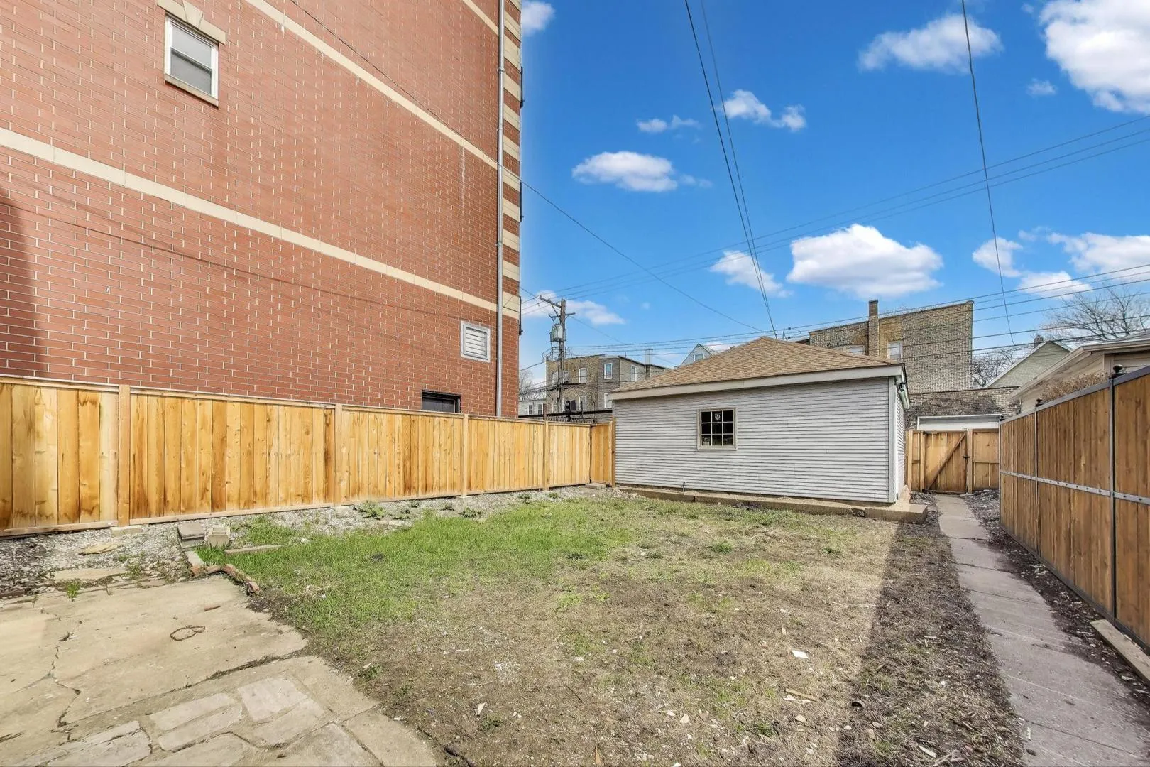 4229 N Kedzie Avenue IL