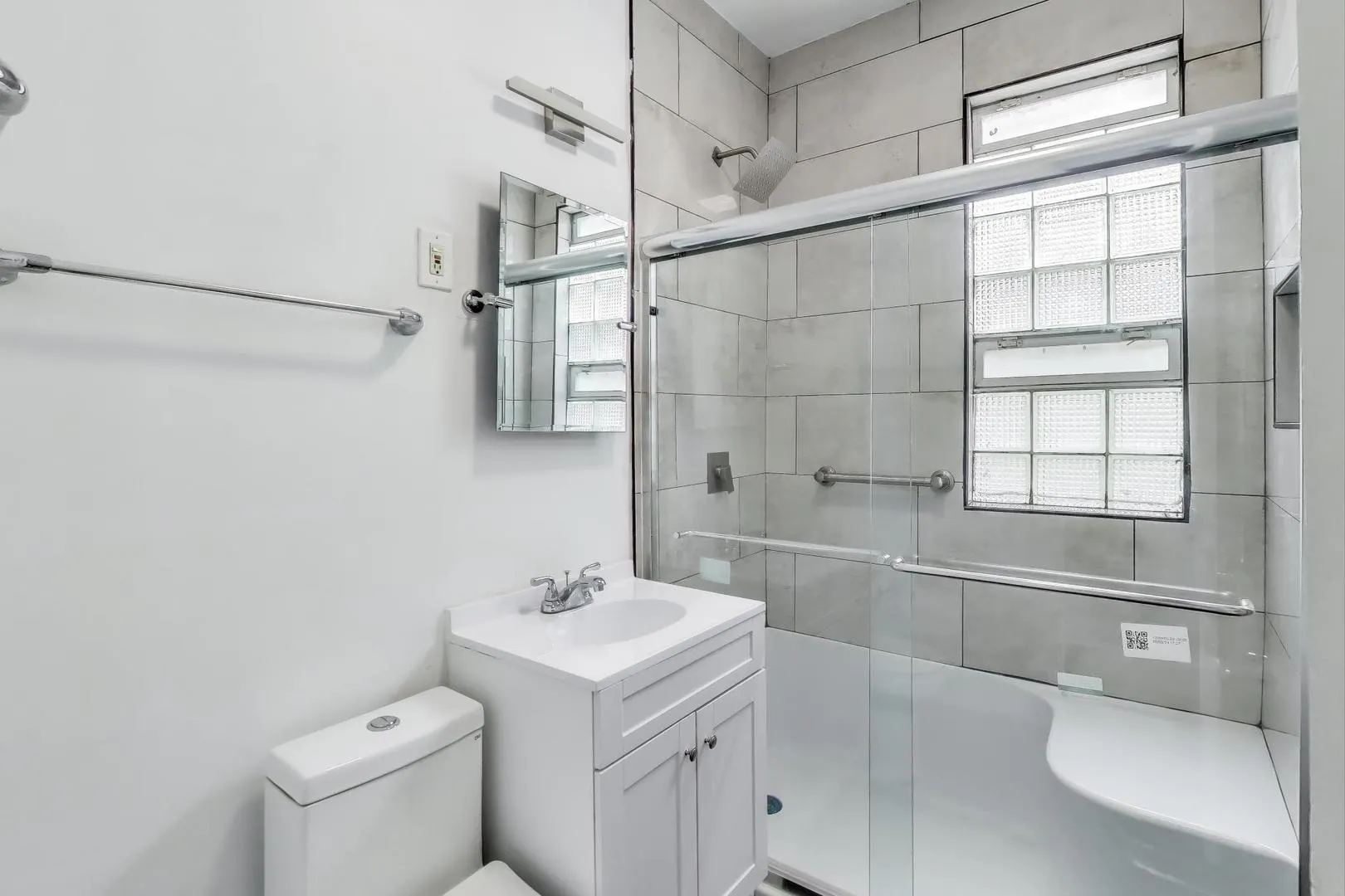 4229 N Kedzie Avenue IL