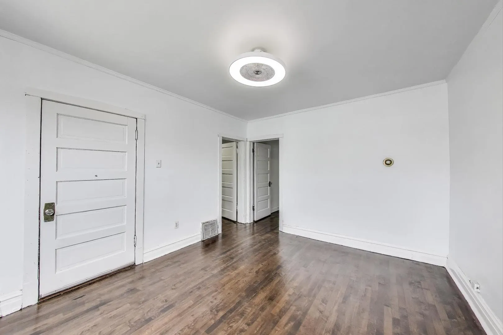 4229 N Kedzie Avenue IL