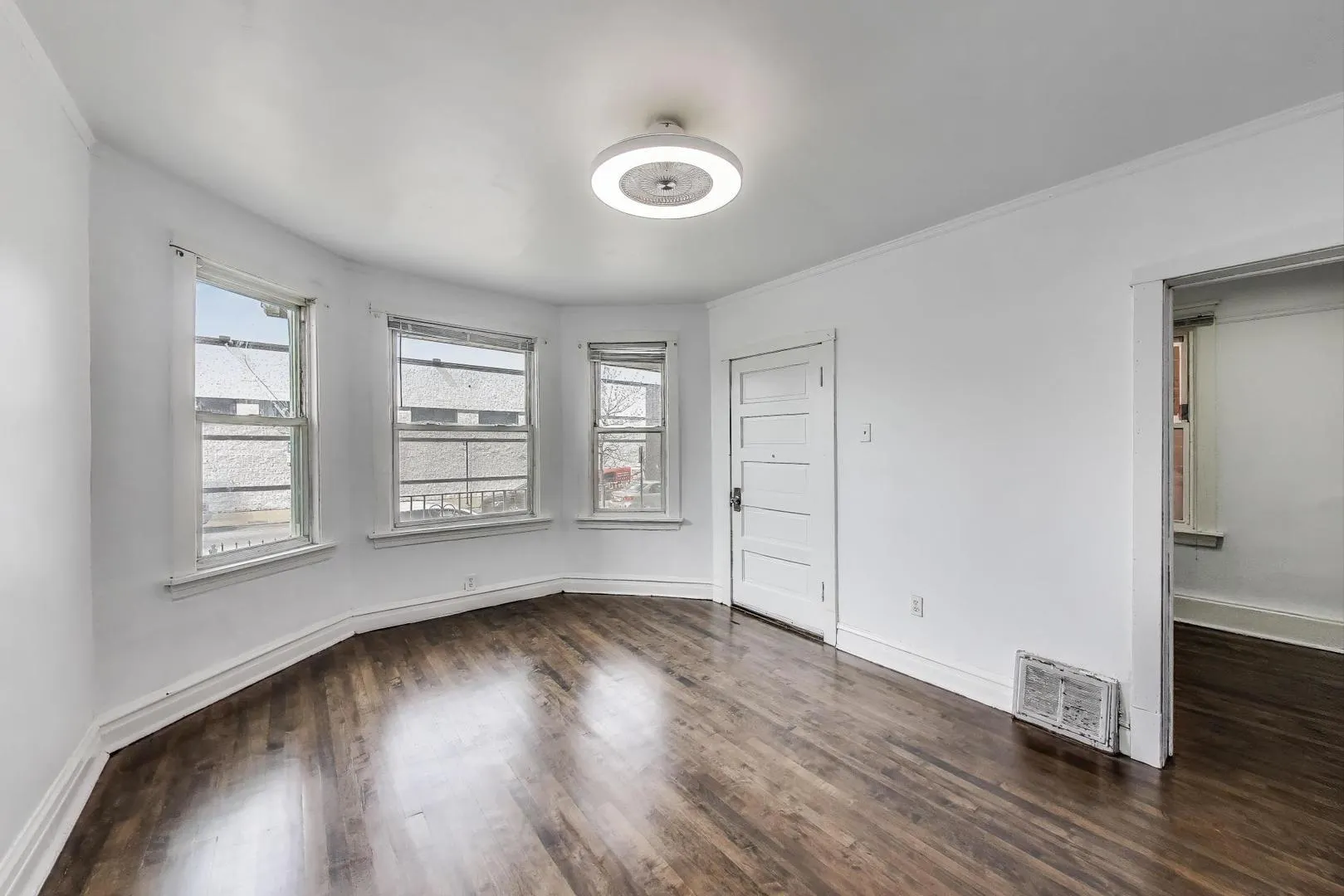 4229 N Kedzie Avenue IL