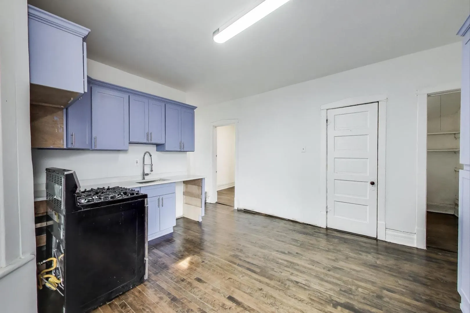 4229 N Kedzie Avenue IL
