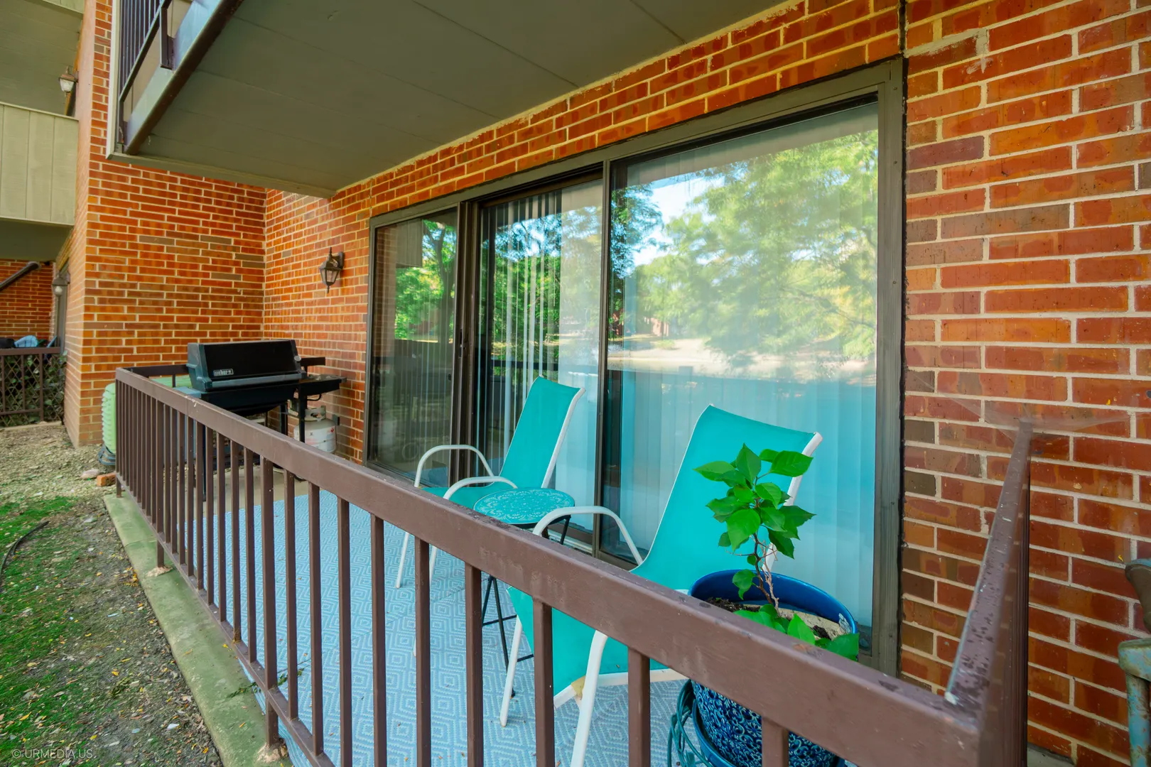 10 E Fountainview Lane 1B IL