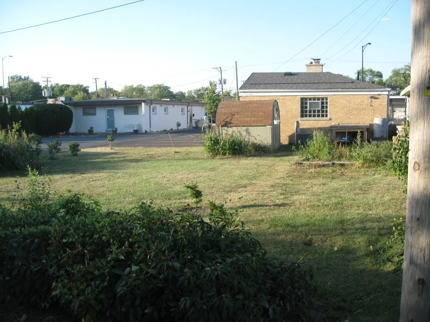 138 W Irving Park Road W 1 IL