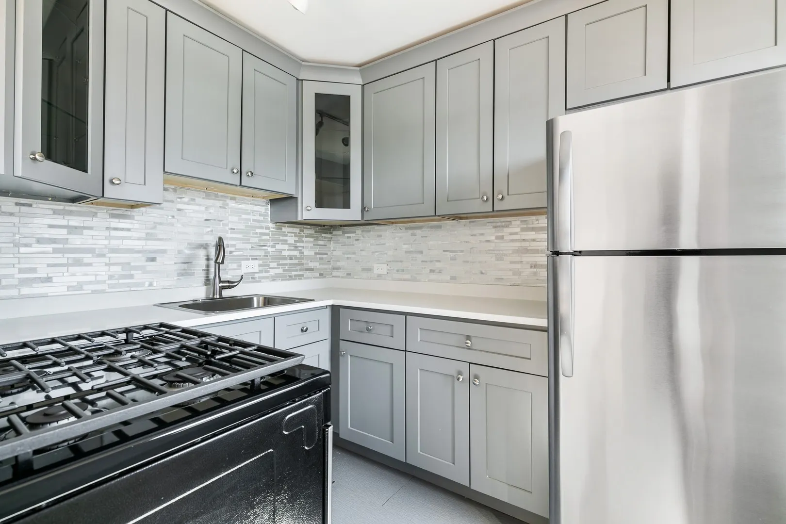 5858 N SHERIDAN Road 904 IL