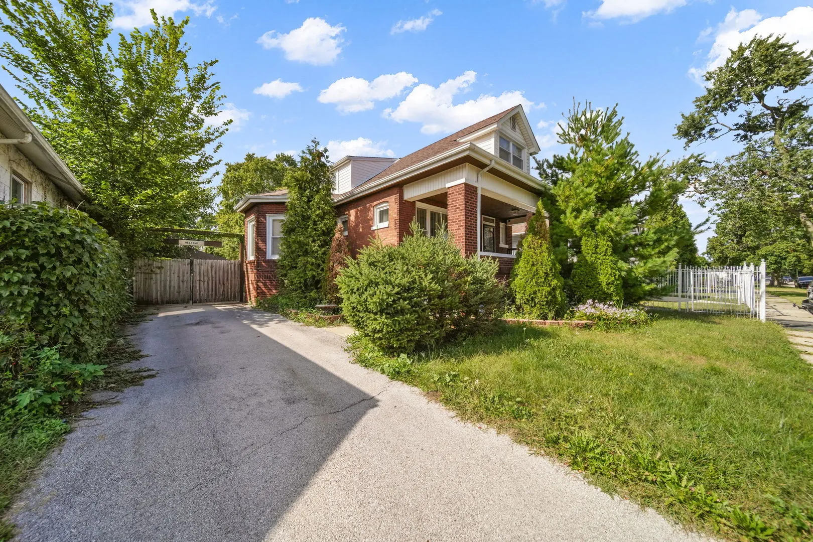 11326 S Parnell Avenue IL