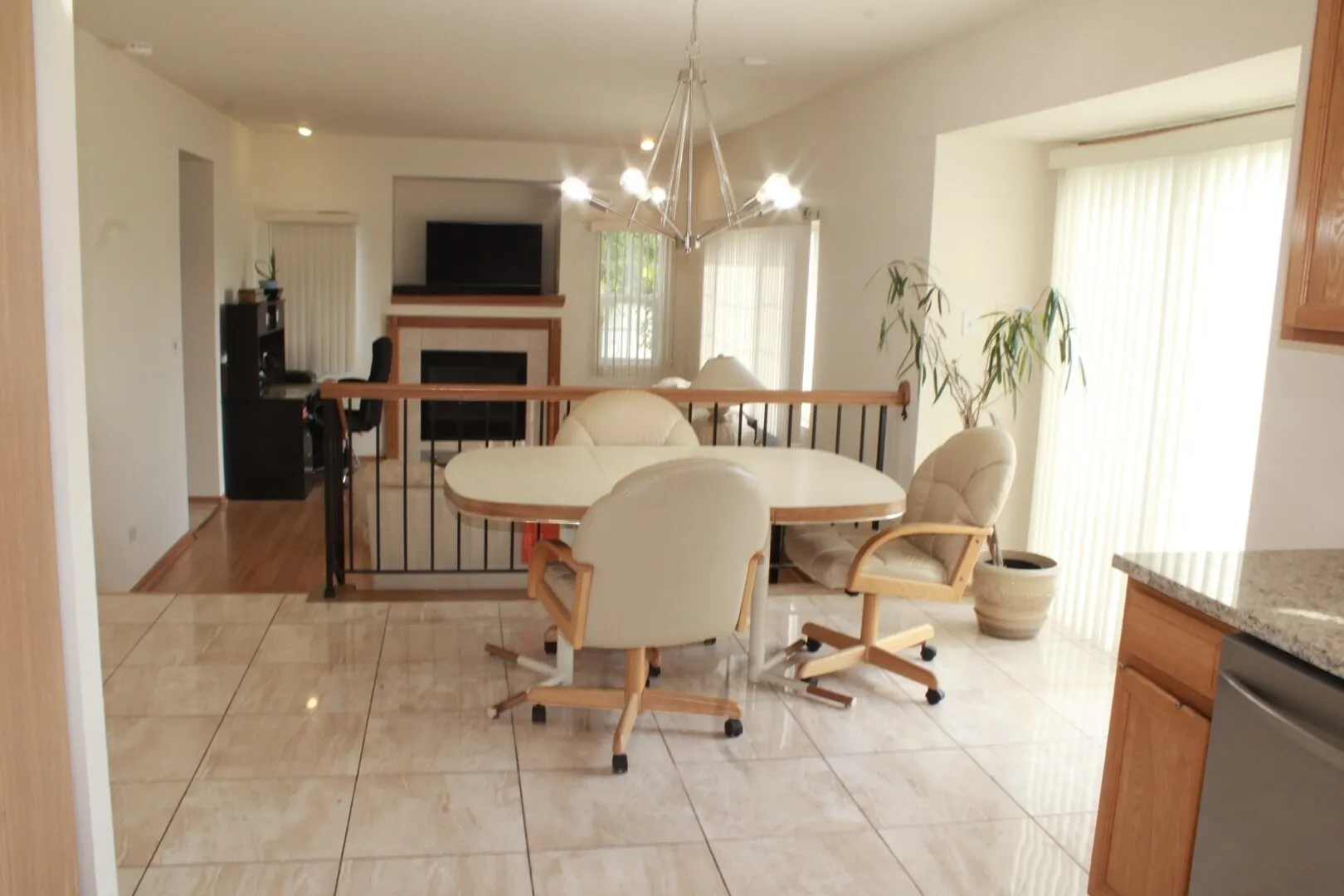 613 Farm View Road IL
