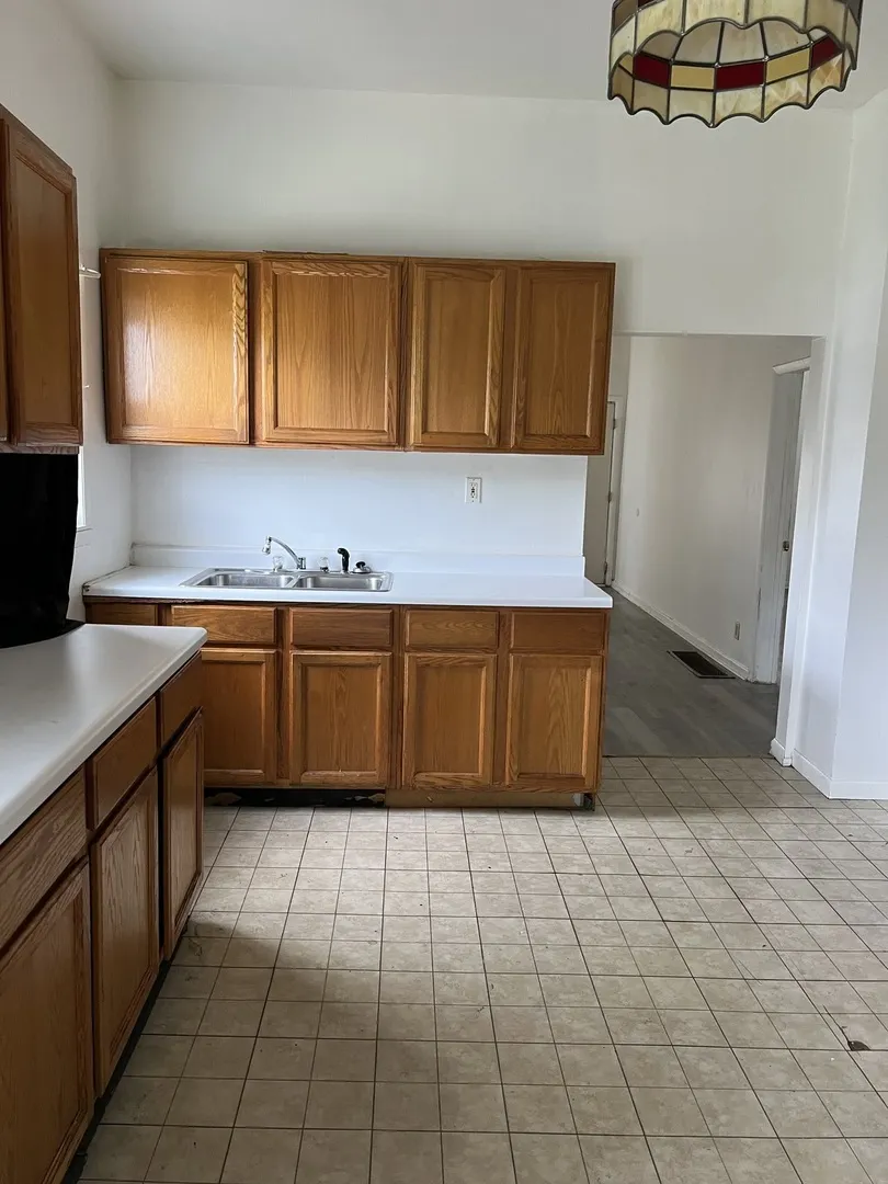 404 155th Street 1 IL