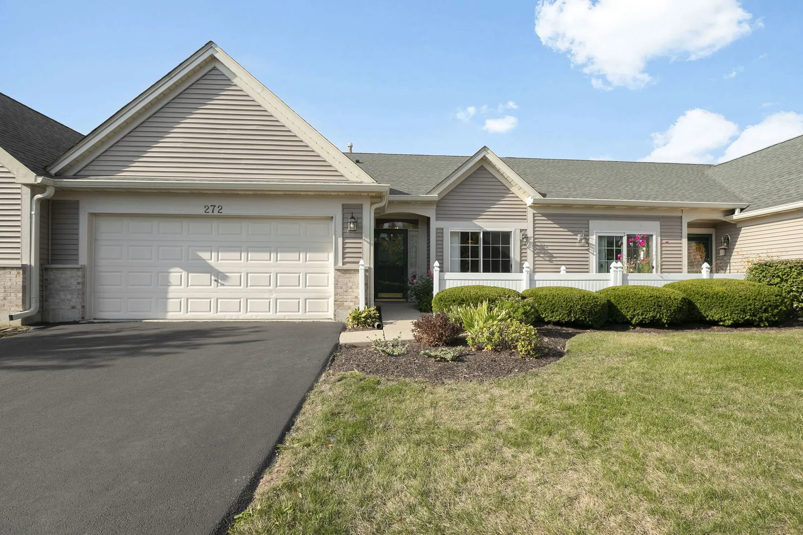 272 Enfield Lane IL
