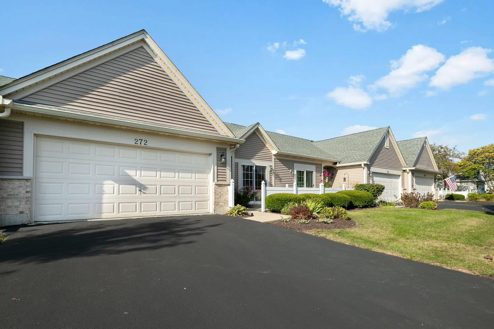 272 Enfield Lane IL