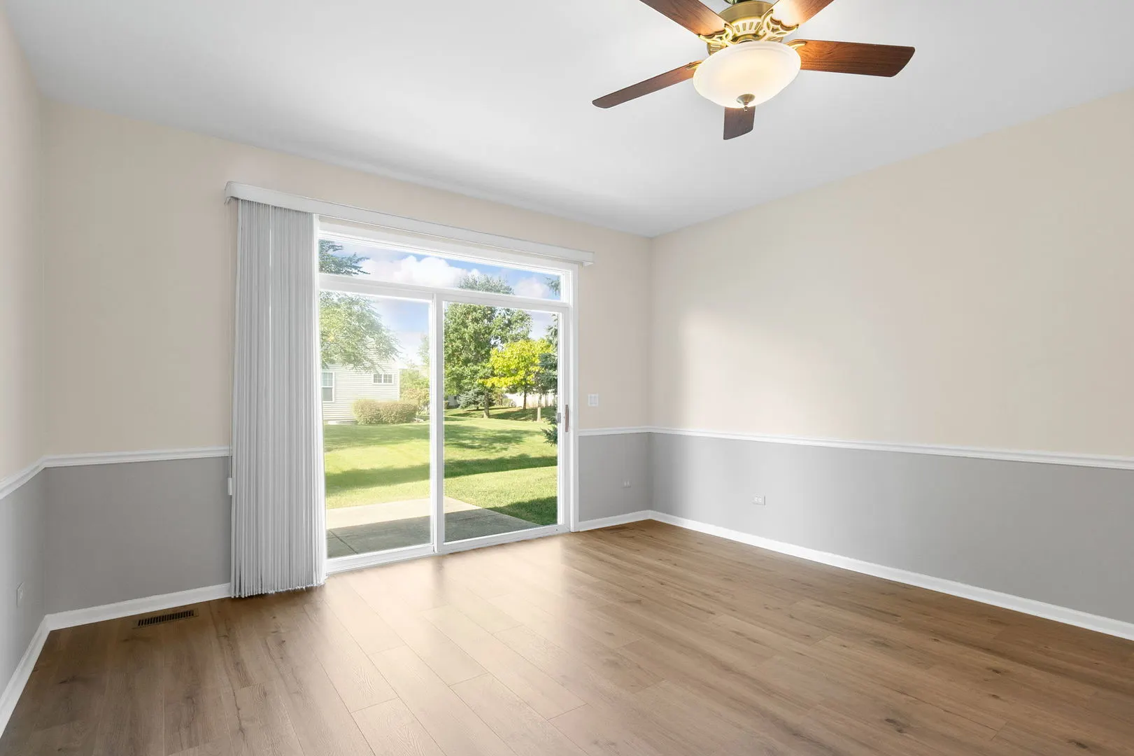 272 Enfield Lane IL