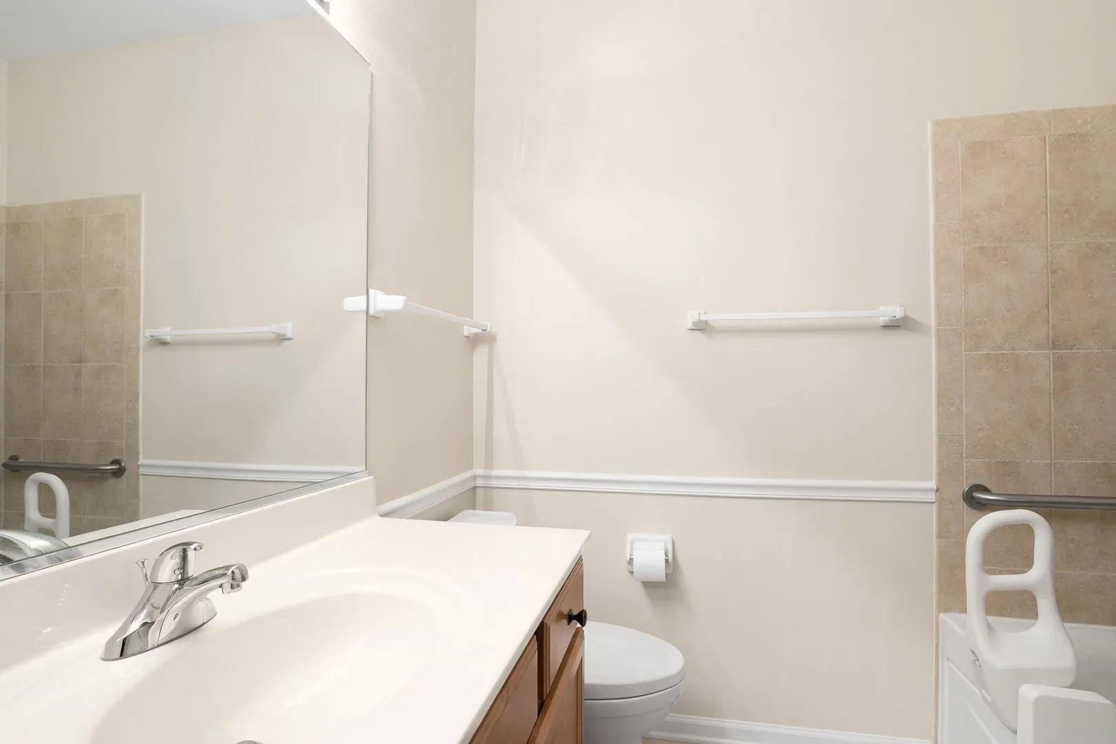272 Enfield Lane IL