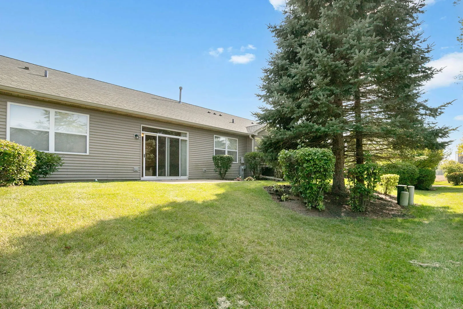 272 Enfield Lane IL
